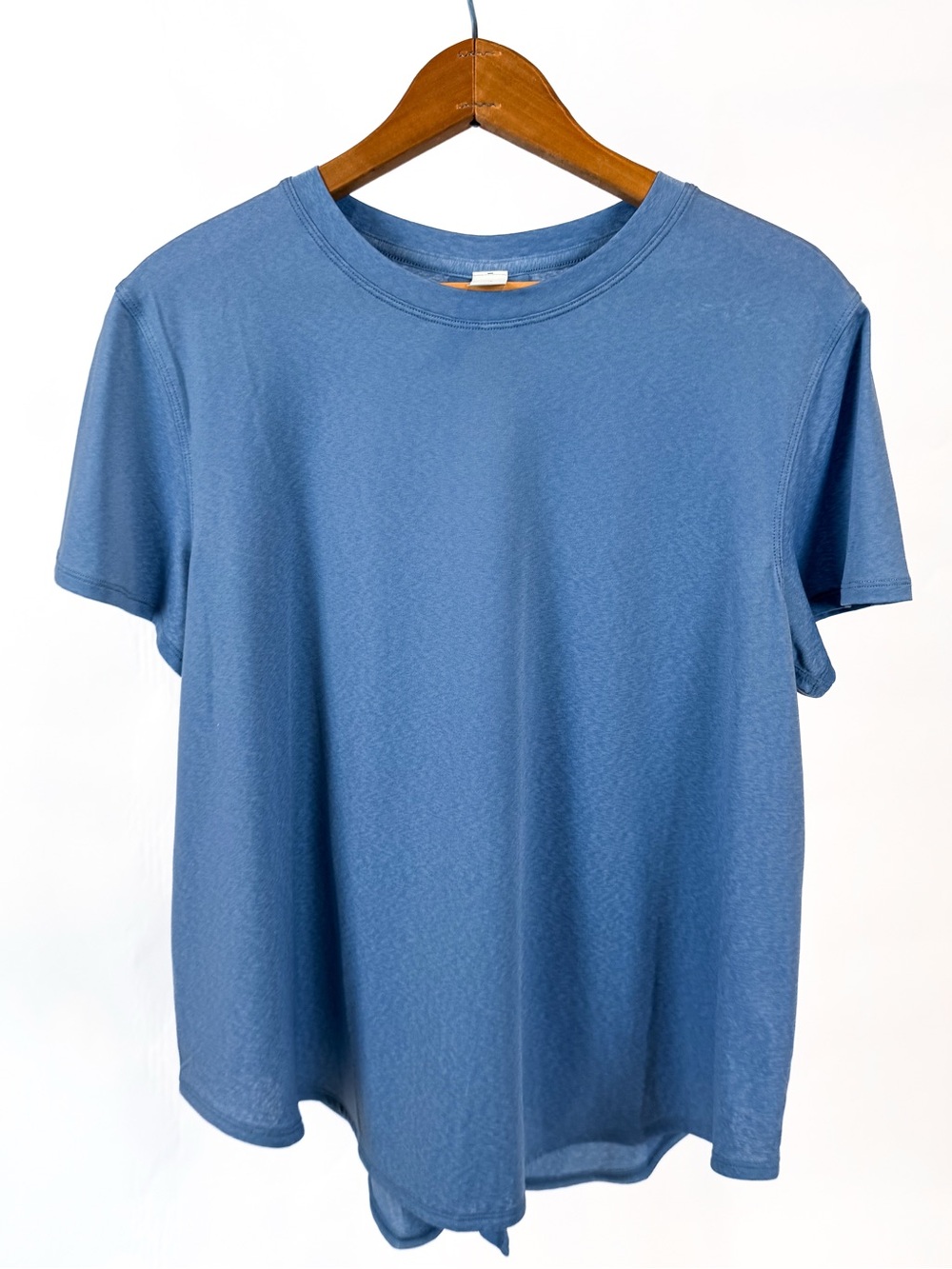 Lululemon/ Lightweight Split-Back T-Shirt/ Size M/ New Without Tags/ Never Worn